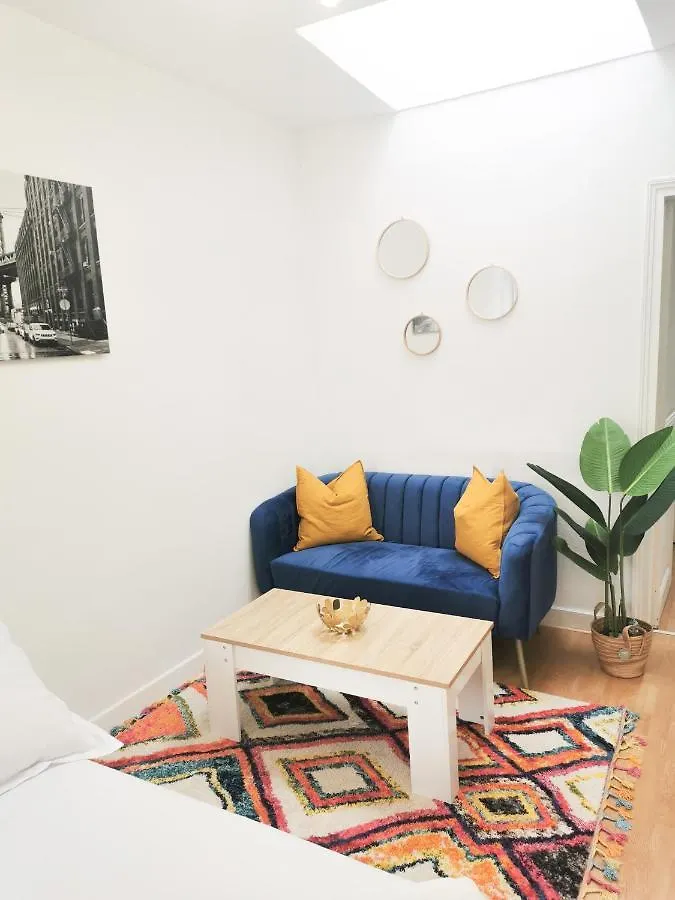 Studio moderne, lumineux Appartamento Parigi Francia