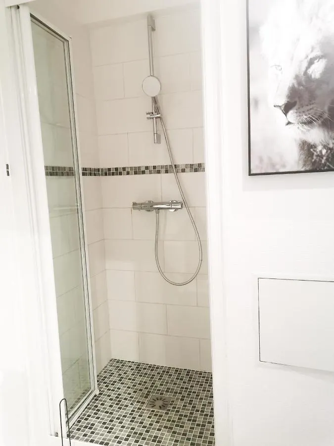Studio Moderne, Lumineux Lejlighed Paris